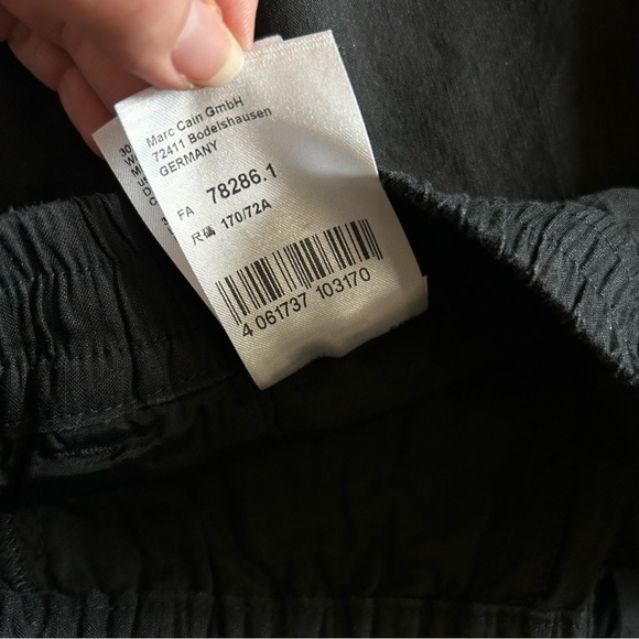 Marc Cain Loose Trousers In Linen Blend Black - Picture 6 of 8